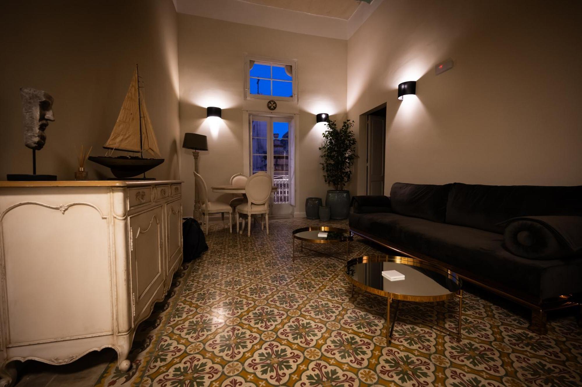 Grand Arcanum Apartment 2 - Comfortable And Elegant Senglea Buitenkant foto